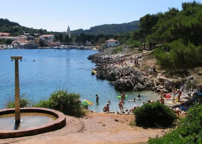 Meri 5 By Interhome * Mali Lošinj