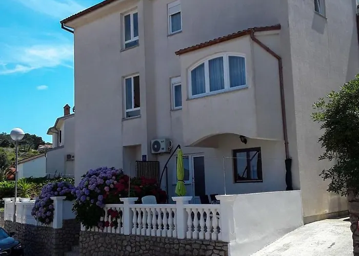 Meri 5 By Interhome *