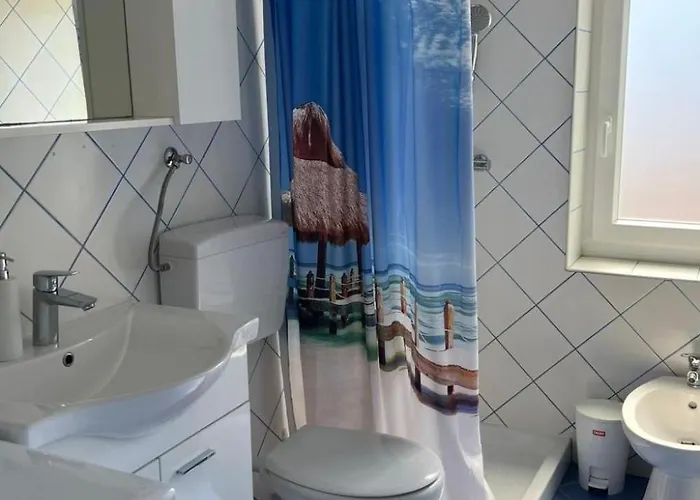Meri 5 By Interhome Apartamento Mali Lošinj