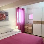 Meri 5 By Interhome Apartman Mali Losinj