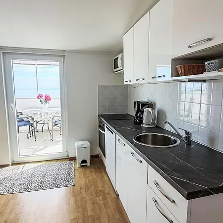 Meri 5 By Interhome