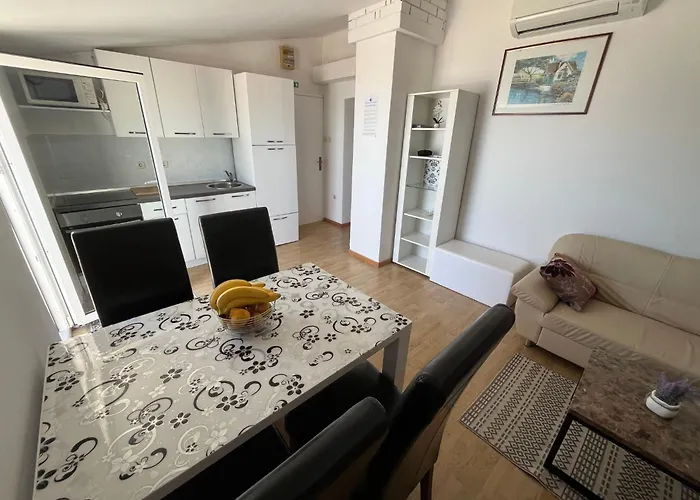 Daire Meri 5 By Interhome Mali Lošinj